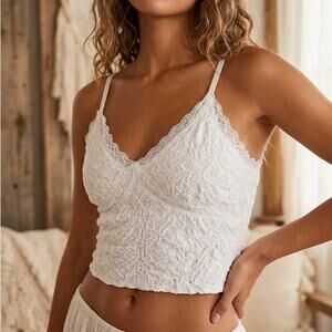 SO White Lace Bralette Crop Top Women’s Size M – Lined, Y2K Boho Style